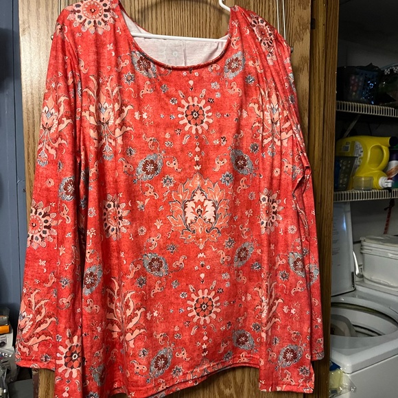 Tops - Floral Red Women's Top
